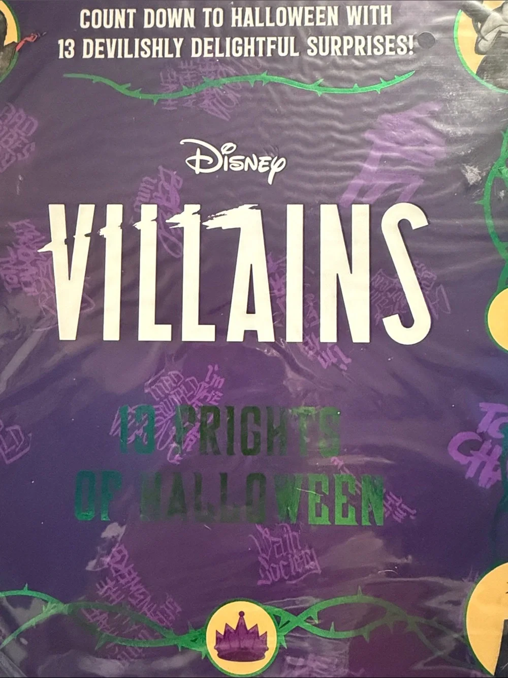 Disney Villains Halloween Book-13 Mystery Pockets packed w/ goodies/games/gifts!